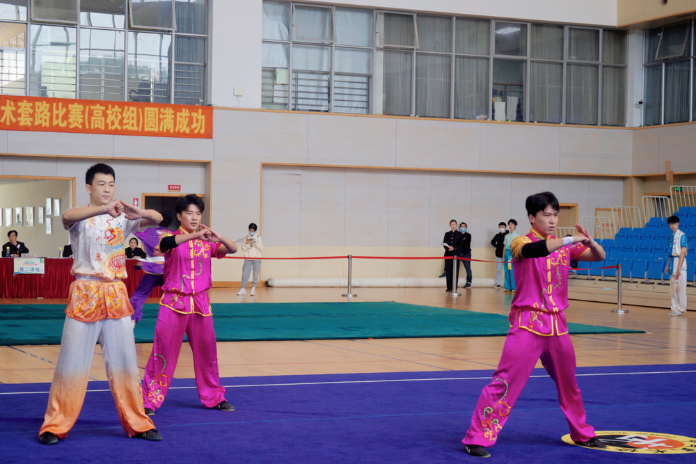 對練項目比賽中（張帥 、齊澤玉、王欣願）