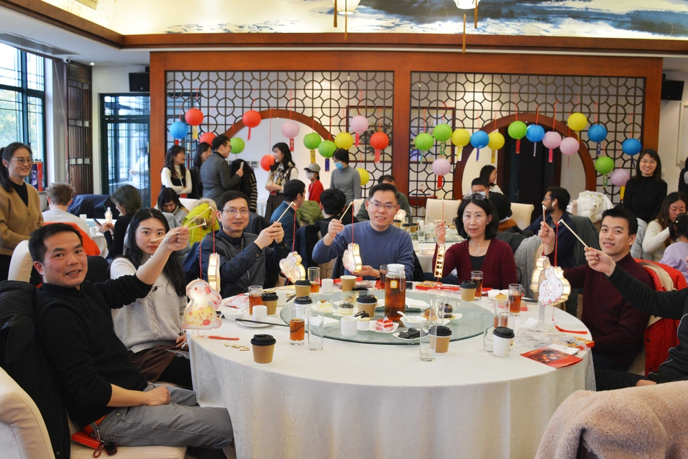展示兔子燈成果