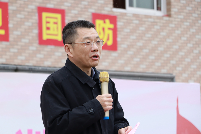 陸靖校長講話