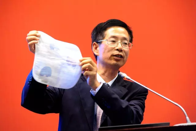 邱夷平教授談“我們今天怎麽做人做事”