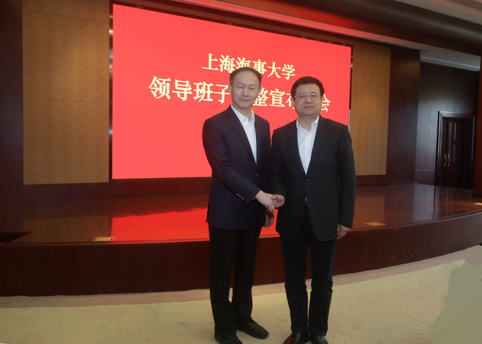 金永興與宋寶儒親切握手