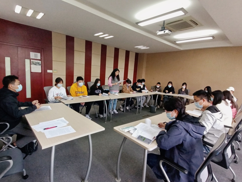  學生黨支部組織黨的二十大精神學習活動