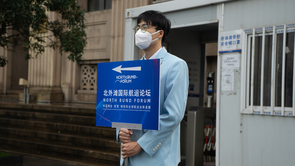 會客廳外場誌願者指引來賓路線