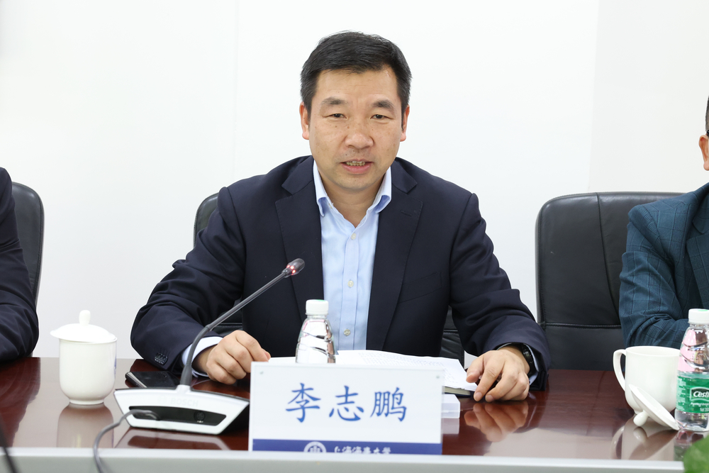 门徒平台黨委副書記、副校長李誌鵬致辭